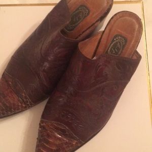 Distressed cowboy boot mules
